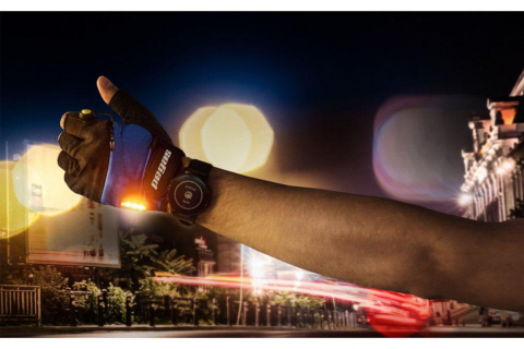 MANUSI PEGAS CU SEMNAL LED, L, ROSU [2]