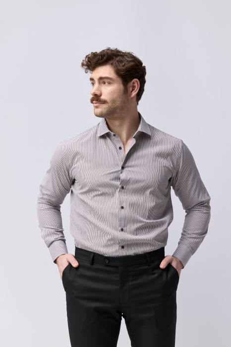 Camasa barbati slim fit alba cu dungi maro [3]
