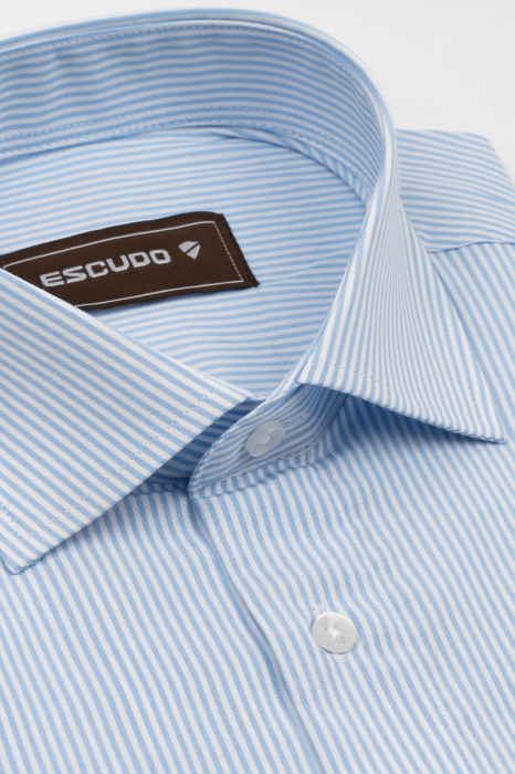Camasa barbati slim fit alba cu dungi bleu [3]