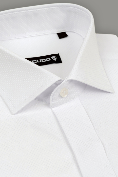 Camasa regular alba cu model in tesatura si nasturi ascunsi 2XL [5]