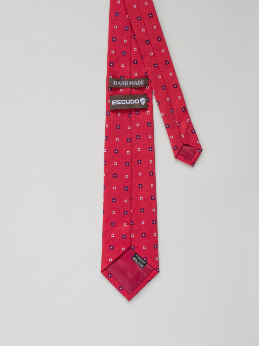 Cravata cu elemente florale rosie [3]