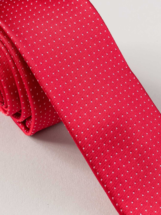 Cravata rosie cu picouri ingusta [2]
