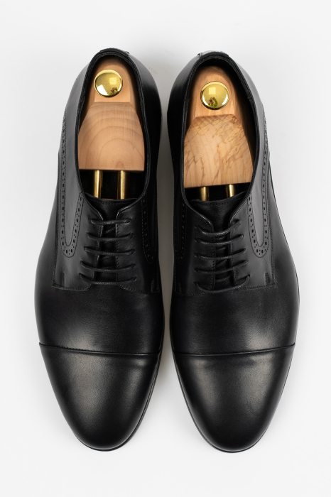 Pantofi barbati eleganti negri [3]