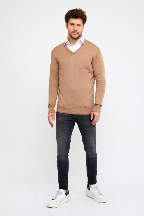 Pulover slim bej cu anchior [4]