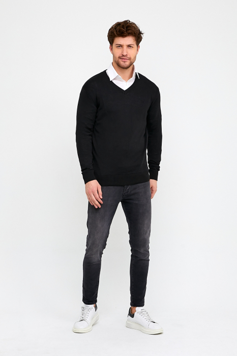 Pulover slim negru cu anchior [2]
