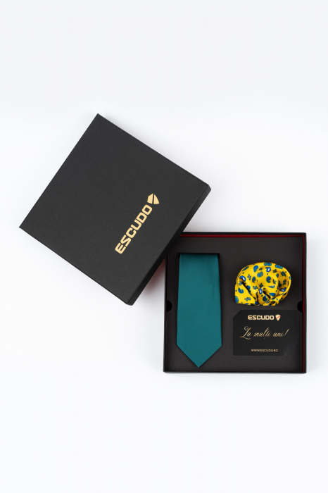 Set elegant 2 piese - cravata verde si batista galbena cu design [1]