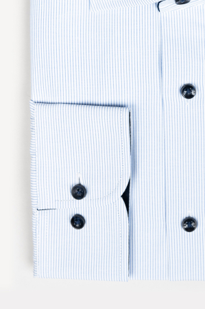 CamasA slim fit 2XL alba cu dungi albastre [1]