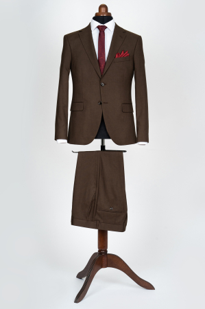 COSTUME SLIM FIT CLASICE - Costum barbati slim fit maro