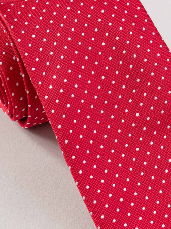 Cravata rosie cu picouri albe [1]