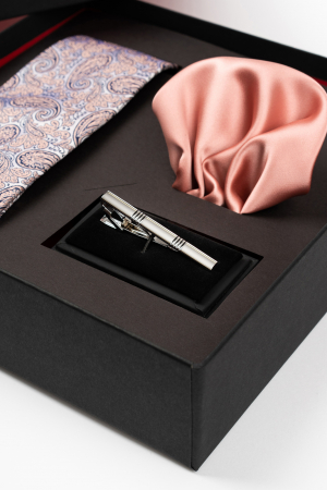 SET CADOU - Set elegant 3 piese - cravata matase naturala, batista roz-deschis si ac cravata