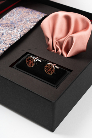 SET CADOU - Set elegant 3 piese - cravata matase naturala si batista roz-deschis si butoni