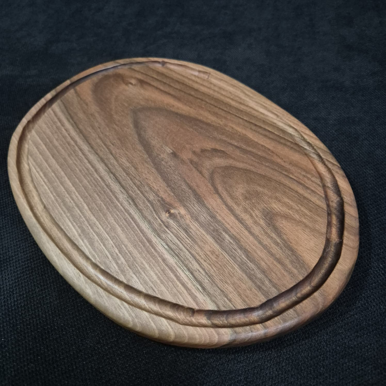 platou-oval-servire-lemn-nuc-canelura-escu-woodwork [3]