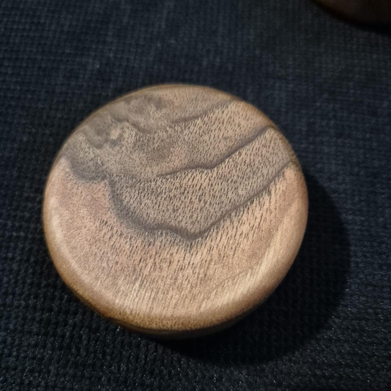 Desfăcător sticle din lemn masiv – model unic [8]