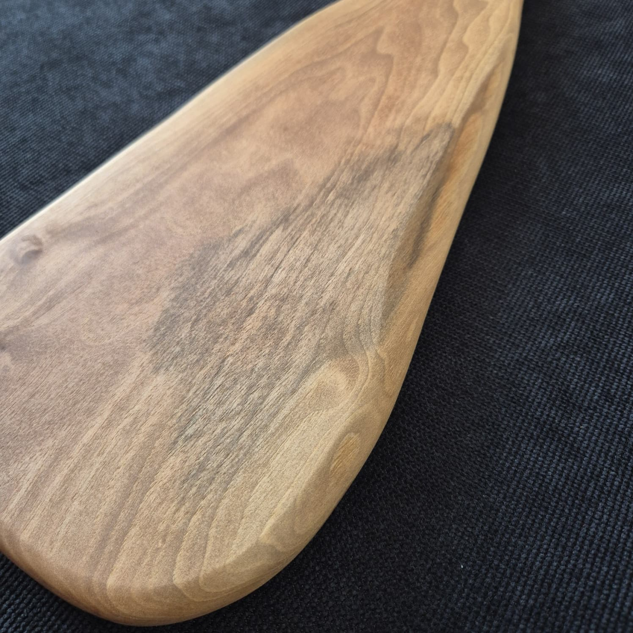platou-servire-lemn-masiv-52x13-handmade-escu-woodwork [3]