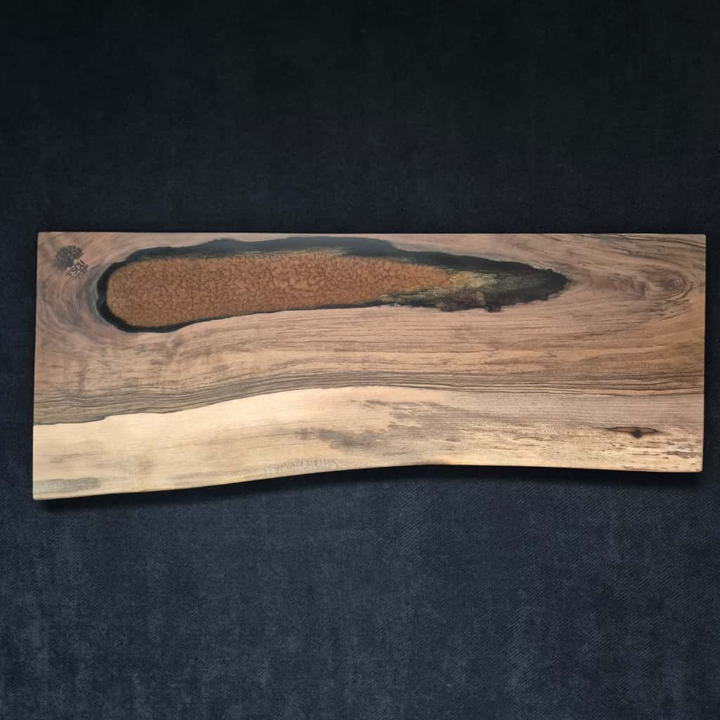 Platou de servire din lemn și rășină epoxidică – handmade Romania | ESCU Woodwork [4]