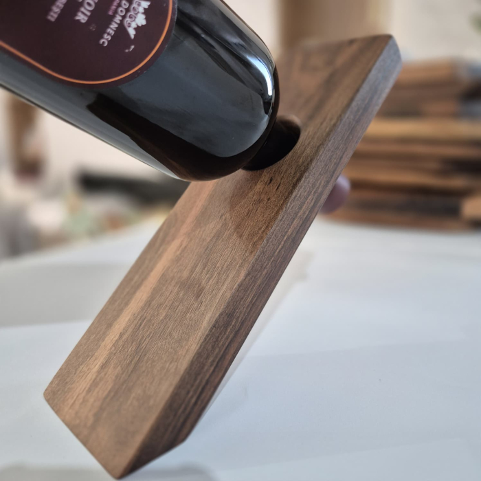 Suport vin handmade din lemn – minimalism și rafinament ESCU Woodwork [3]