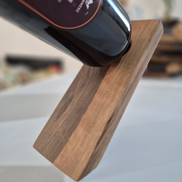 Suport din lemn natural pentru sticlă de vin – handmade ESCU Woodwork [1]