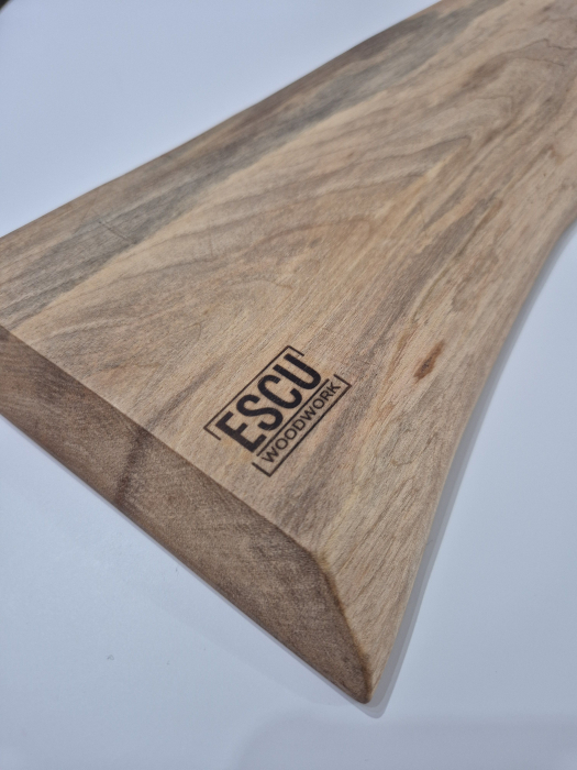 Platou de servire din lemn – Eleganță rustică [3]