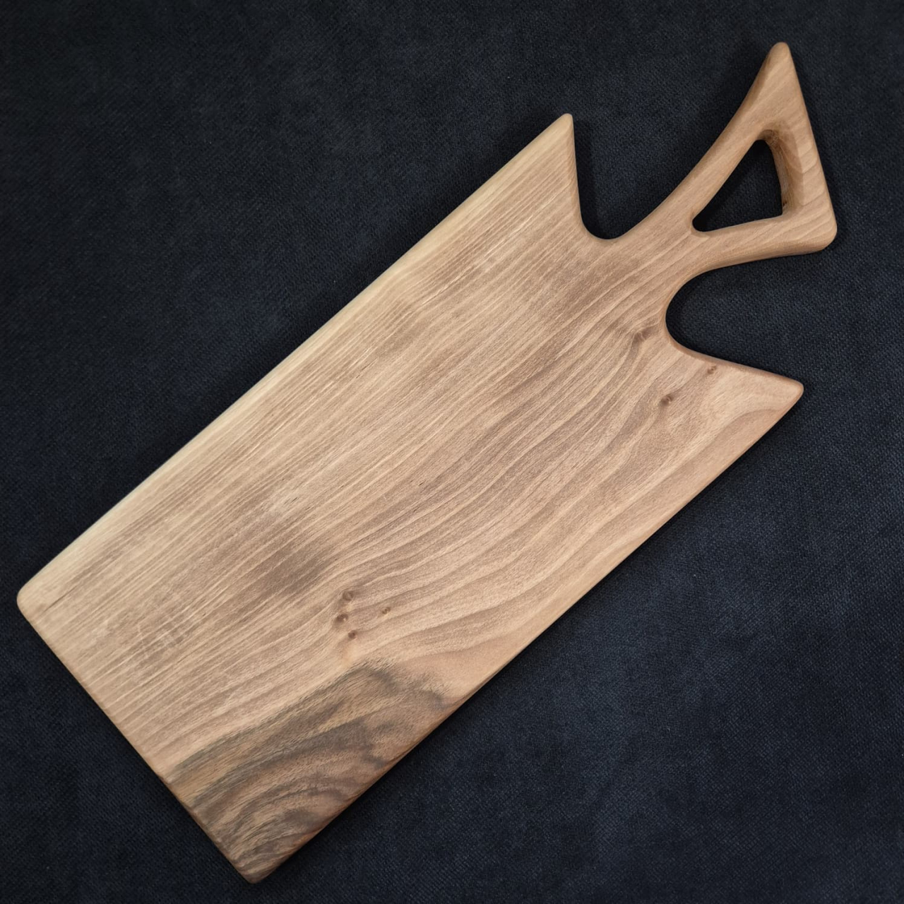 Tocător și Platou de Servire din Lemn Masiv | Cu Șanț pentru Scurgere | Handmade | ‘ESCU Woodwork [2]