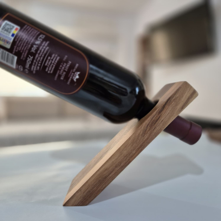 Suport echilibru pentru vin din lemn masiv – fibră naturală pronunțată ESCU Woodwork [1]