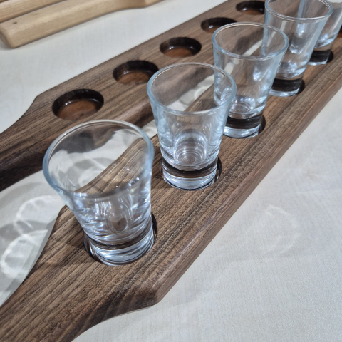 SUPORTURI - Suport pentru shoturi BLACK – din lemn de nuc masiv handmade