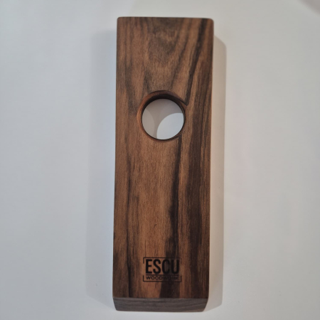 Suport vin handmade din lemn – minimalism și rafinament ESCU Woodwork [3]