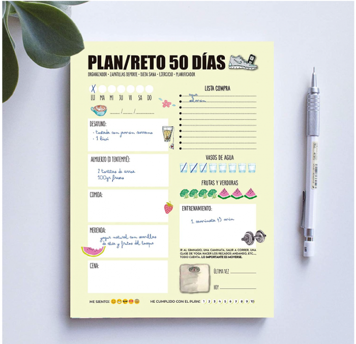 2 planificatoare Happymots „Meniul săptămânii” și „Plan de provocari pe 50 de zile” [3]