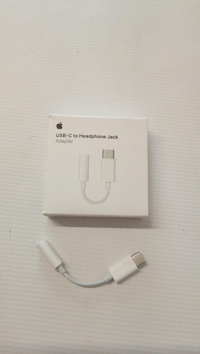Adaptor Apple, USB-C - Jack 3.5mm, alb [2]