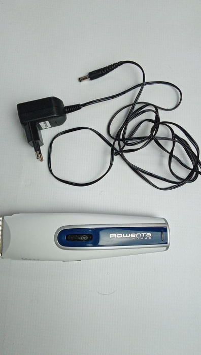 Aparat de tuns ROWENTA Nomad TN1405F0, 6250rpm, 2 piepteni ajustabili, 19 pozitii pentru lungimea de taiere, autonomie 40 min, indicator LED, alb [2]