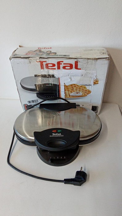 Aparat pentru vafe/gofre Tefal WM 311D Negru, otel inoxidabil, 1200W [2]