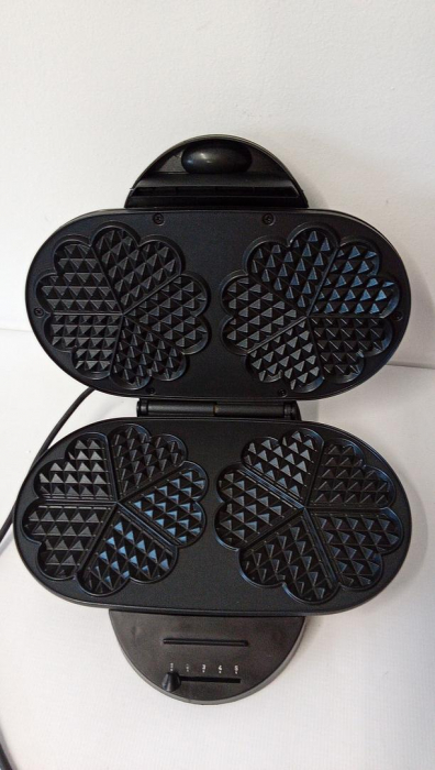 Aparat pentru vafe/gofre Tefal WM 311D Negru, otel inoxidabil, 1200W [4]