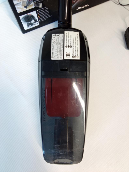 Aspirator de mana Ariete 2474 fara sac, 3.6V, violet/negru [4]