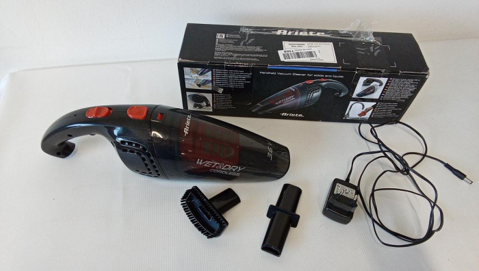 Aspirator de mana Ariete 2474 fara sac, 3.6V, violet/negru [2]