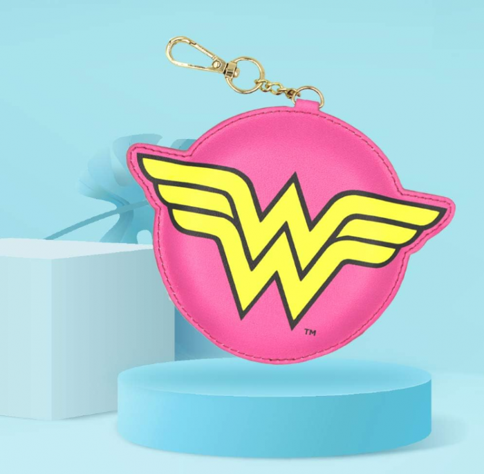 Baterie externa ERT GROUP DC Wonderwoman original cu licență , USB + Micro USB, 2200 mAh, 5 V 1 A [6]