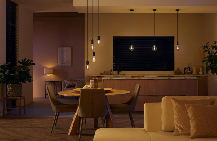 Bec inteligent Philips Hue White Ambiance Filament ST72 E27 [5]