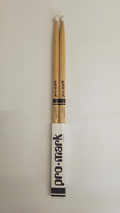 Bete de Tobe ProMark Forward Hickory 5A, vârf de nailon [3]