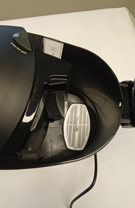 Cafetiera Braun CafeHouse Pure Aroma Plus KF 560, 1100 W, Anti-picurare, Negru [5]