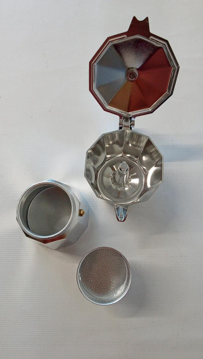 Cafetieră Cecotec Mokclassic 600 din aluminiu, 300 ml [4]