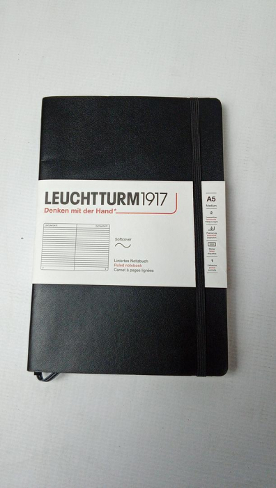 Caiet cu linii Leuchtturm1917, 308290, A5, 251 de pagini numerotate, negru [2]