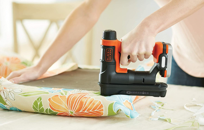 Capsator electric BLACK+DECKER BDCT12N 12 V [6]