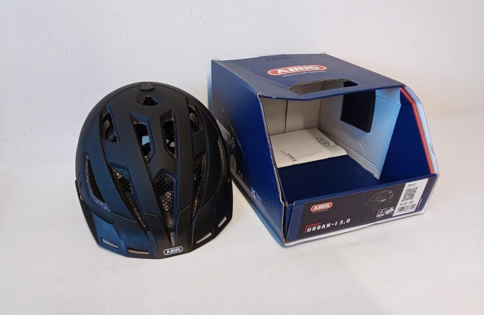 Casca de bicicleta ABUS Urban-I 3.0 City, cu lumina spate, negru, marime M (52-58cm) [2]