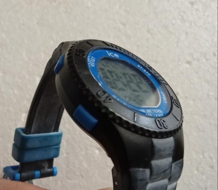 Ceas pentru băieți Ice-Watch 021272, curea din plastic, negru [2]