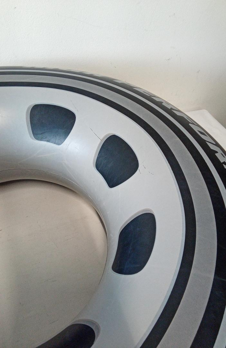 Colac de inot Intex Giant Tyre, model roata de masina, 91 cm [2]