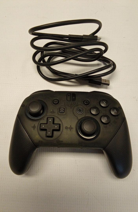 Controller Nintendo Switch Pro [2]
