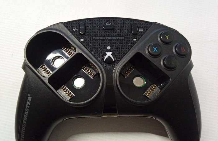 Controller Thrustmaster ESWAP X PRO cu cablu, Gamepad modular profesional, pentru Xbox Series X|S|One și PC [6]