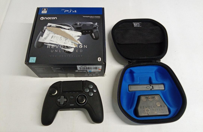 Controller Wireless Nacon Revolution Unlimited Pro pentru Playstation 4, Negru [4]