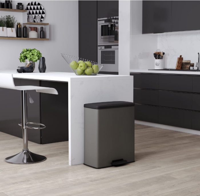 Cos de gunoi cu pedala Curver Deco, gri rece, 65L, dreptunghiular [4]