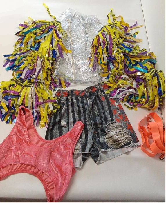 Costum oficial Harley Quinn din filmul Birds of Prey, Marimea XS [2]