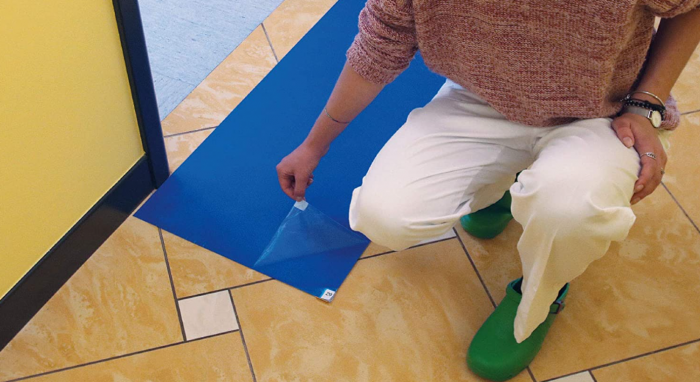 Covoraș dezinfectant încălțăminte Medimed 30 straturi, 45 x 90 cm [9]