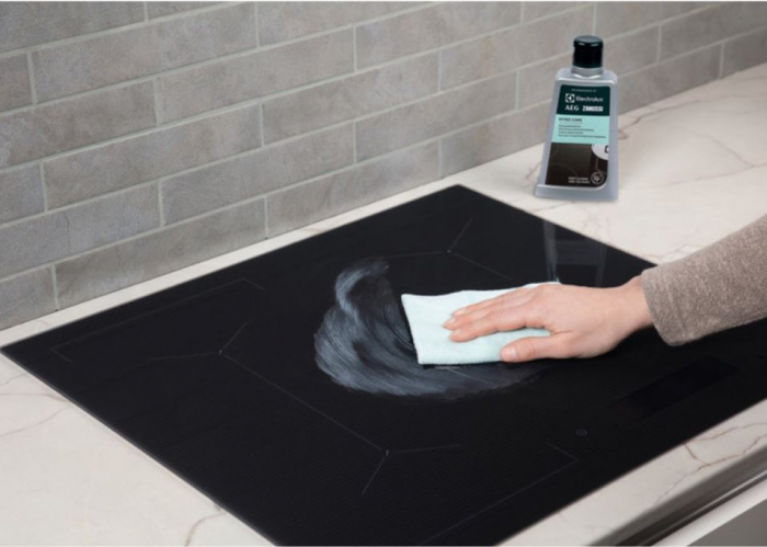 Solutie de curatat plite vitroceramice/inductie, ELECTROLUX 9029803435, 300 ml [3]